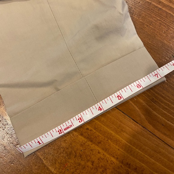 Boss pants. NWT. Size 34R. Excellent for summer. - Picture 4 of 5